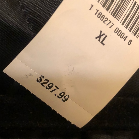 Coat - Picture 2 of 3